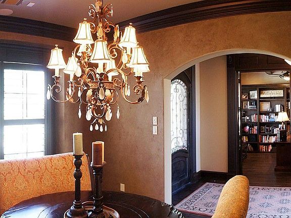 3rd image of 109 Brentwood Cir