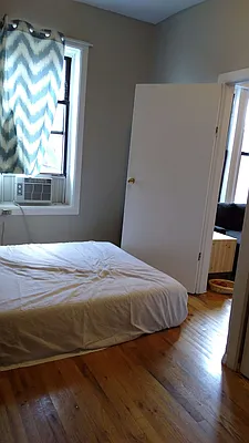 Rented by Signature Property Realty | media 35