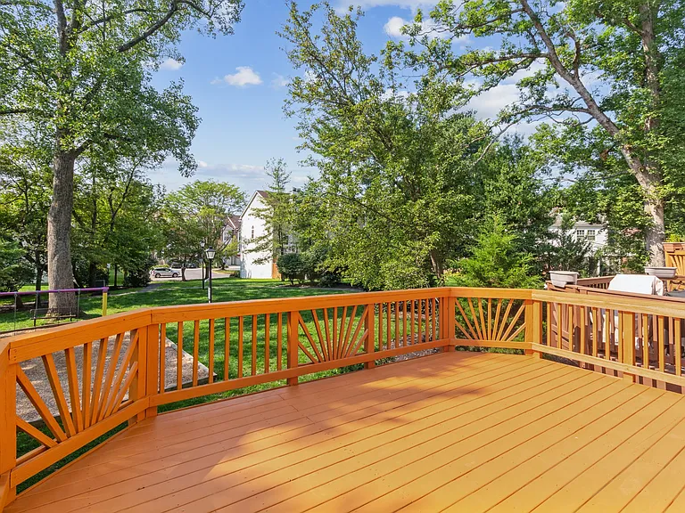 52 Silver Moon Dr — Photo 15