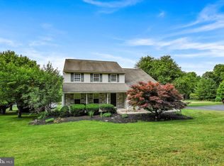 147 Hartz Store Rd, Mohnton, PA 19540