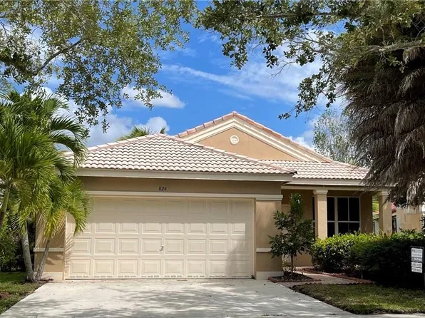 824 Savannah Falls Dr, Fort Lauderdale, FL 33327