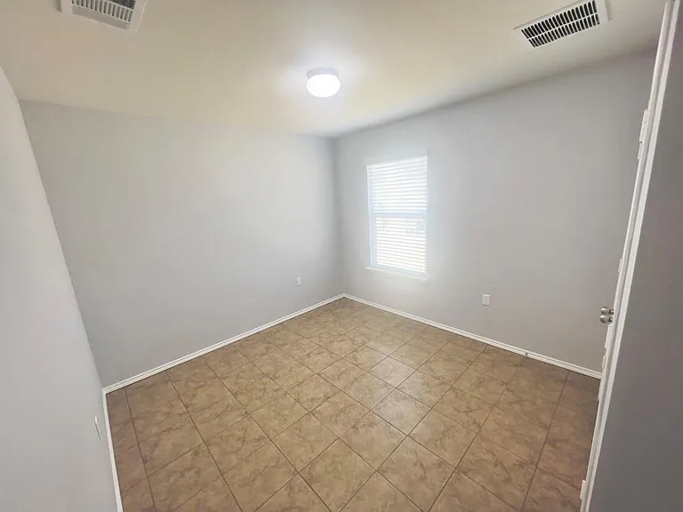 5813 Knoll Pines Pass — Photo 22