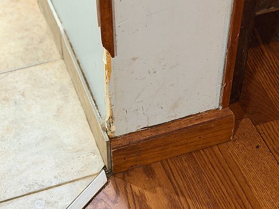 4th image of 797 Long St