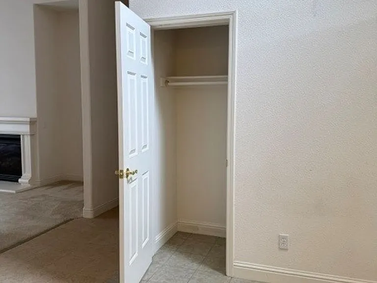 3524 Silverado Dr — Photo 9