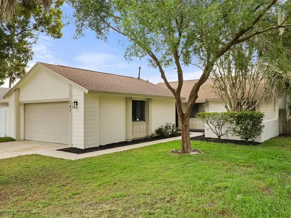 207 Doster Dr, Casselberry, FL 32707