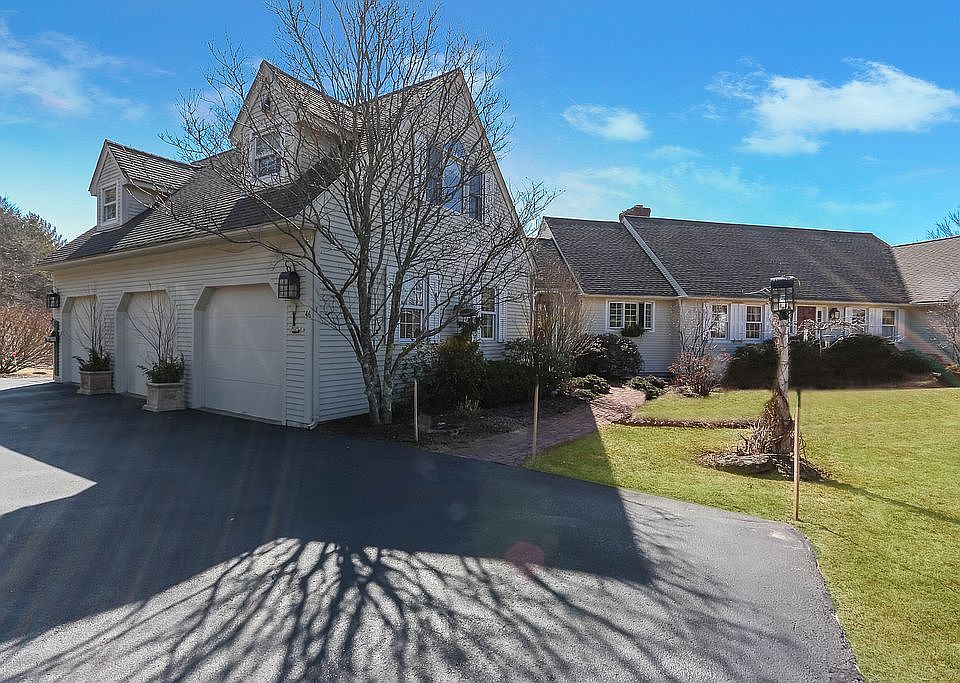 2nd image of 46 Wiggin Rd