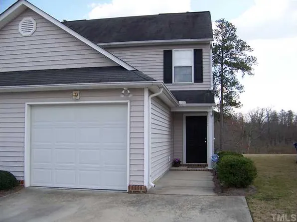 5724 Osprey Cove Dr, Raleigh, NC 27604