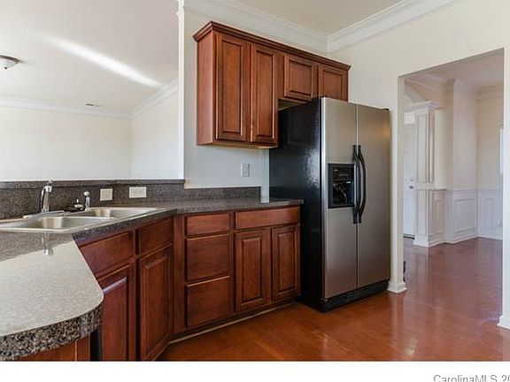5th image of 13707 Fairplains Ct