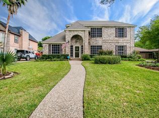 17630 Moss Point Dr, Spring, TX 77379