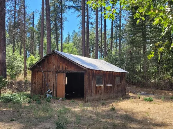 9810-9810 Smith Station Rd, Groveland, CA 95321
