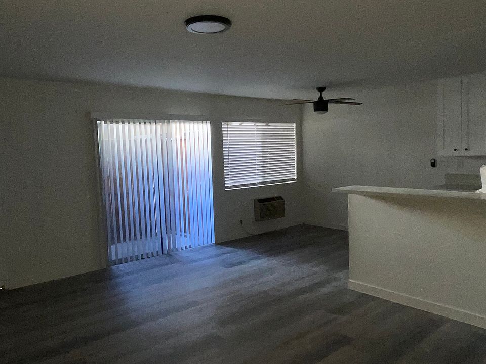 1st image of 15507 Vanowen St #9