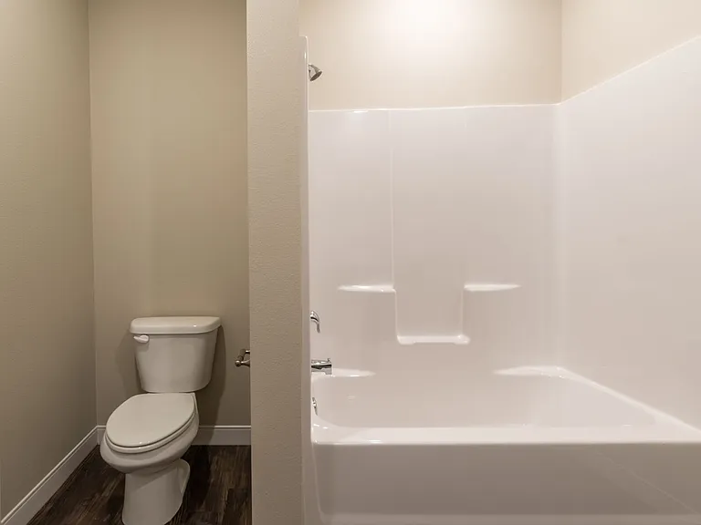 719 S. Main Ave — Photo 10