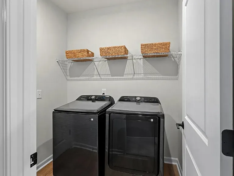 118 Berkeley Ave #D — Photo 13