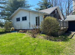 3037 Beach Rd, Port Huron, MI 48060