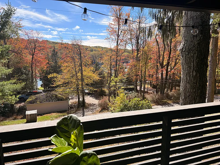 N Lake Dr — Photo 15