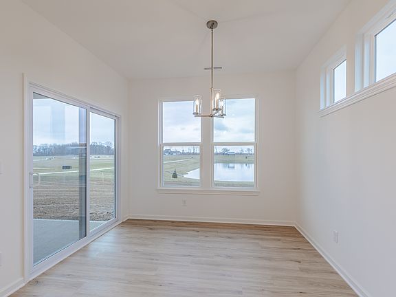 5th image of 241 Marble Wood Dr