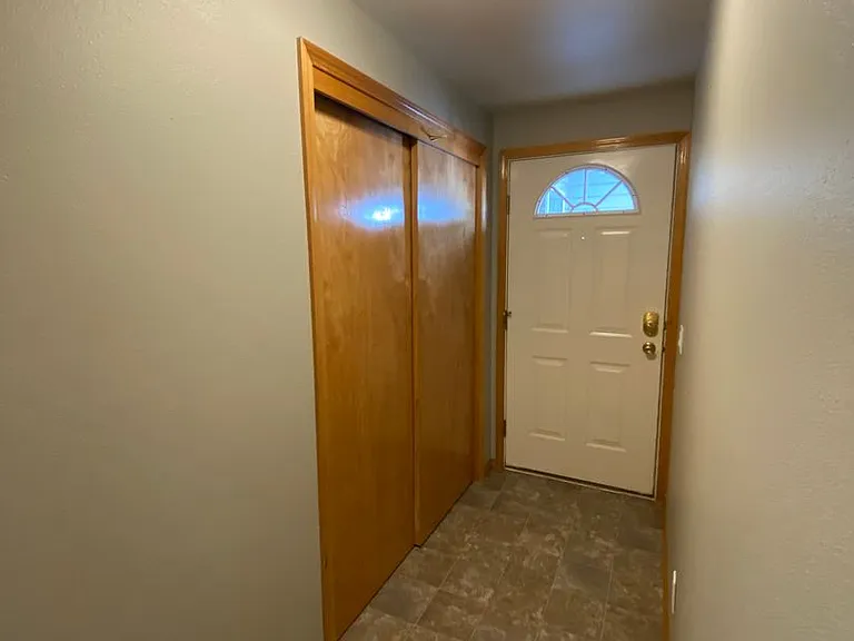 203 S 81st Ave — Photo 2