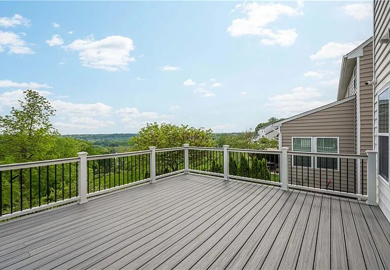 312 Sunrise Dr — Photo 22