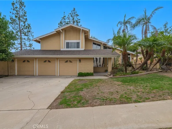1790 N Mountain View Pl, Fullerton, CA 92831