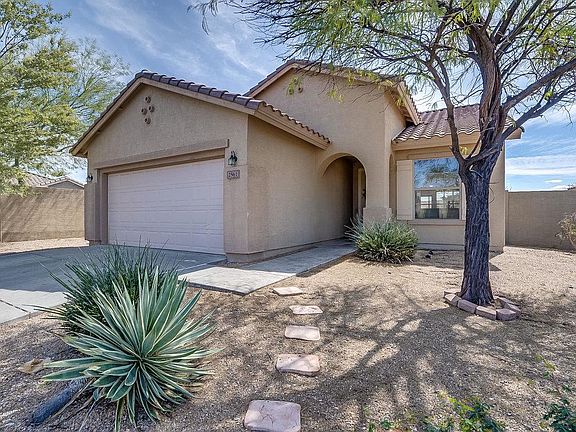 2nd image of 2561 W Patagonia Way