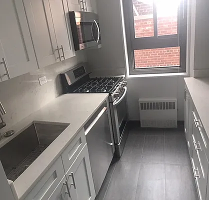 Rented by RELO REDAC INC. | media 31