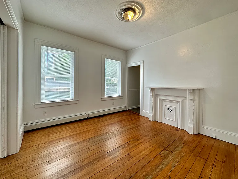 170 Alabama Ave — Photo 52