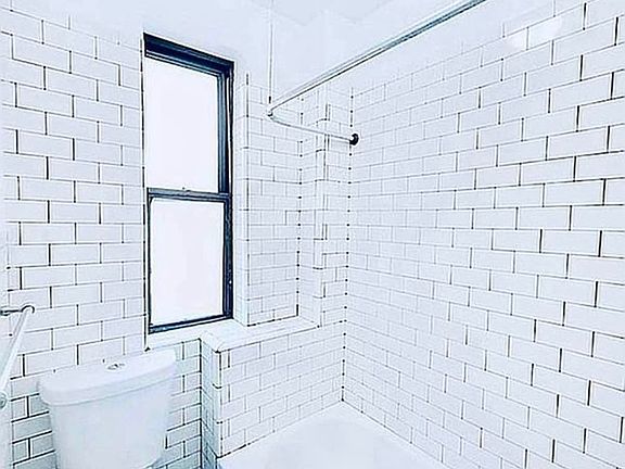 2nd image of 321 E 108th St APT 4C