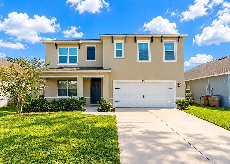 2920 Sunridge Loop