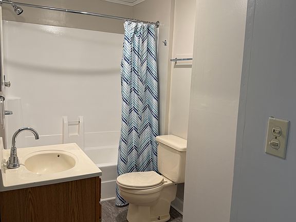 5th image of 301 N Saratoga St #B