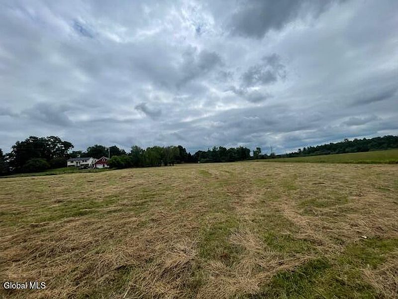 2nd image of 351 Hunt Road
