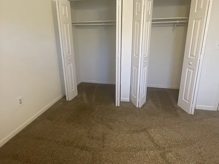 Deer Run Apartments — Photo 39