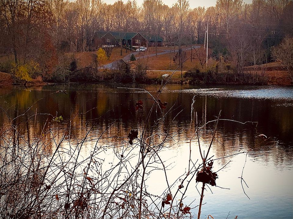 1st image of 227 Bella Oaks Dr