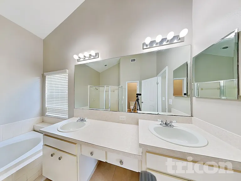 28436 Openfield Loop — Photo 10