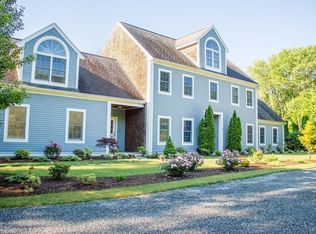 19 Prospect Rd, Mattapoisett, MA 02739