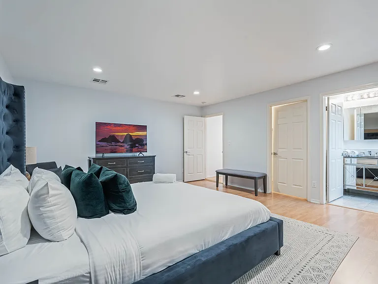 5114 Etiwanda Ave — Photo 27