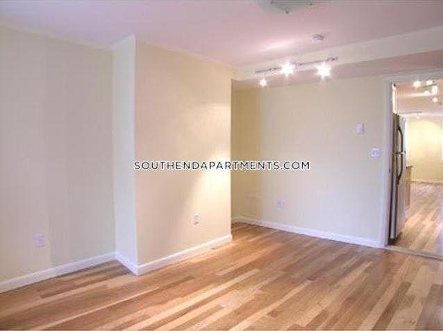 2nd image of 702 Massachusetts Ave APT B