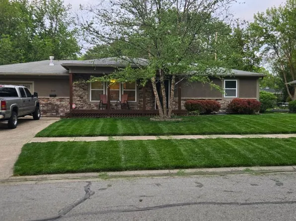 519 S Locust St, Gardner, KS 66030