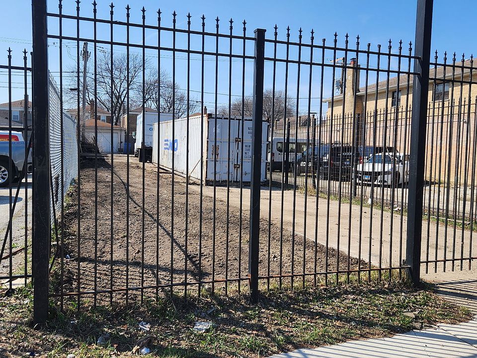 2nd image of 8148 S Western Ave