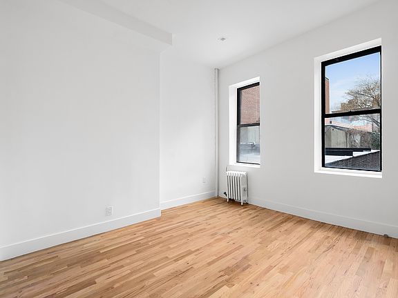5th image of 805 Washington St #2