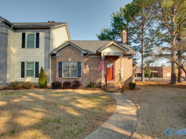 301 Kensington Ct SW, Huntsville, AL 35802