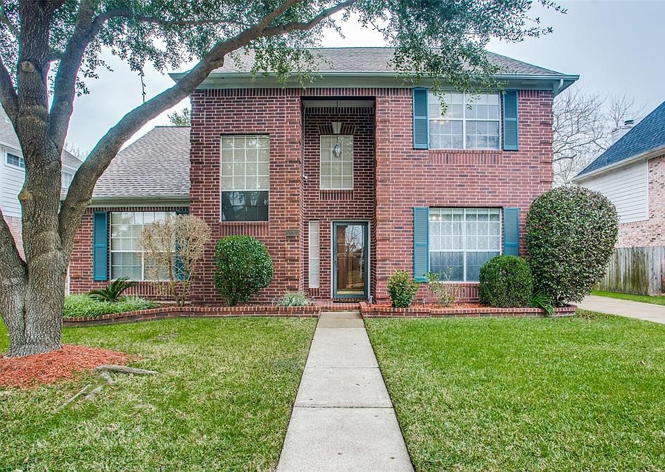 1st image of 13322 Clayton Hill Dr