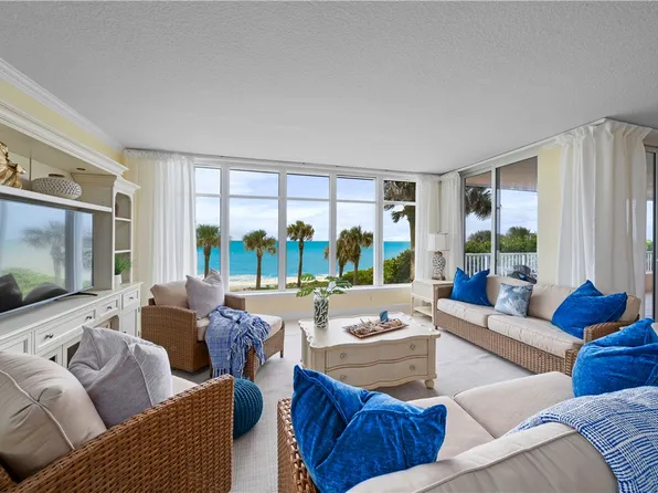 8860 N Sea Oaks Way APT 104, Vero Beach, FL 32963