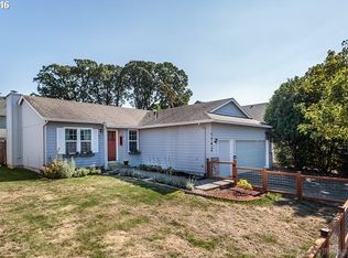 51754 SE 6th St, Scappoose, OR 97056