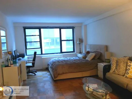 Rented by Metropolitan Property Group | media 15