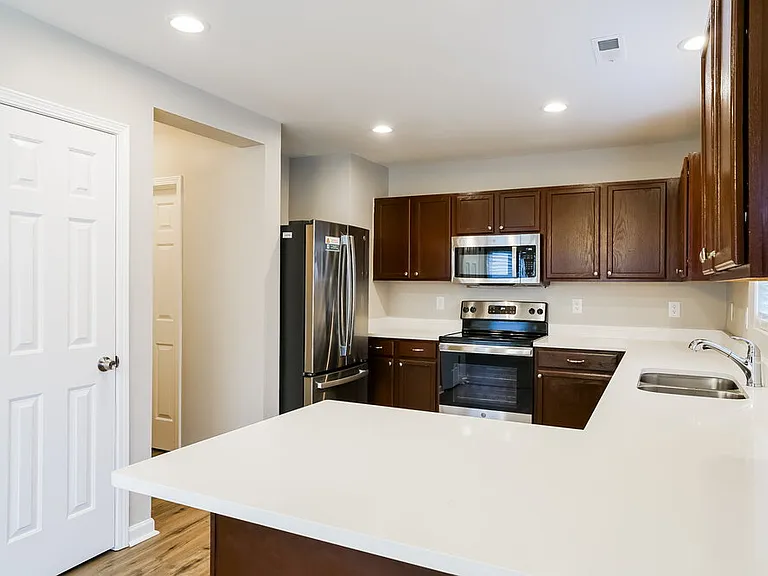 8174 Cohosh Ct — Photo 9