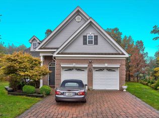 79 Jumping Brook Dr, Lakewood, NJ 08701