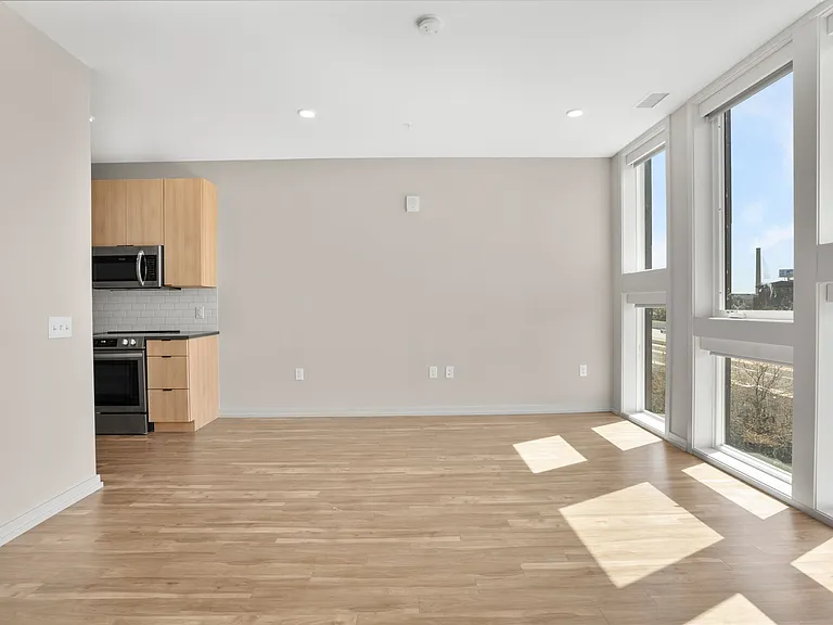 The Keystone Apartments — Photo 58