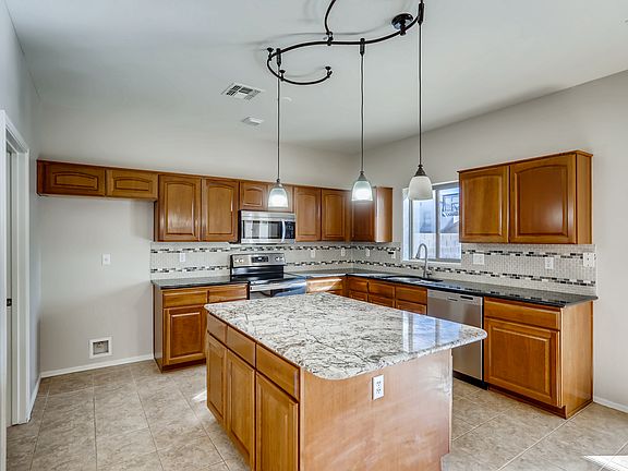 4th image of 17241 W Caribbean Ln
