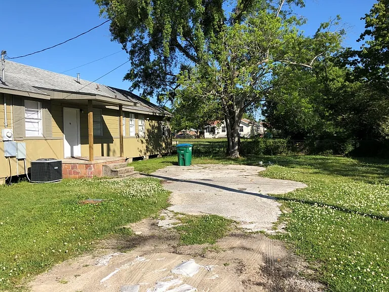1412 Jo Ellen Cir — Photo 3
