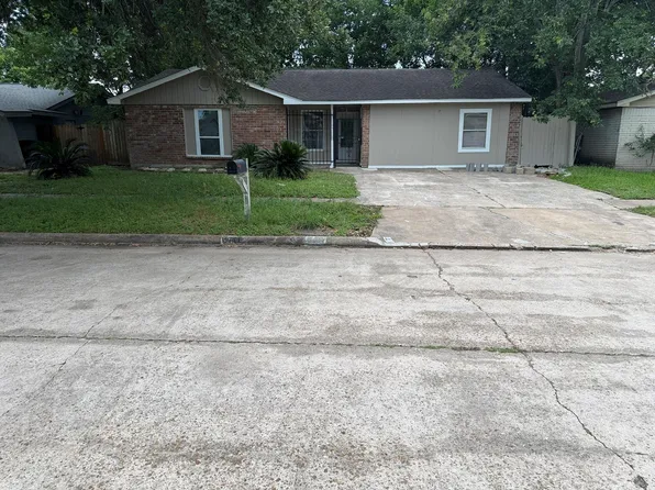 4711 Beechaven St, Houston, TX 77053